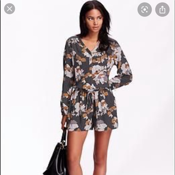 Old Navy Pants - OLD NAVY Floral Long Sleeve Romper